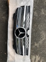 Mặt ga lăng Mercedes GL450 GL550 ML350 W164